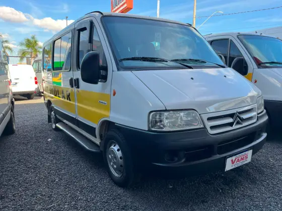 CITROËN JUMPER 2.3 HDI DIESEL MINIBUS 33M 3P MANUAL