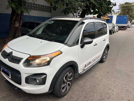 CITROËN C3 1.5 EXCLUSIVE 8V FLEX 4P MANUAL