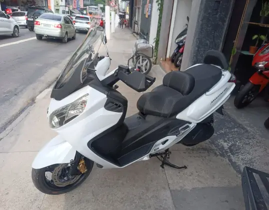 DAFRA MAXSYM 400i DAFRA MAXSYM 400i