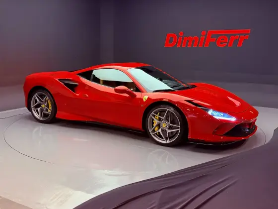 FERRARI F8 TRIBUTO 3.9 V8 TURBO GASOLINA F1-DCT FERRARI F8 TRIBUTO 3.9 V8 TURBO GASOLINA F1-DCT