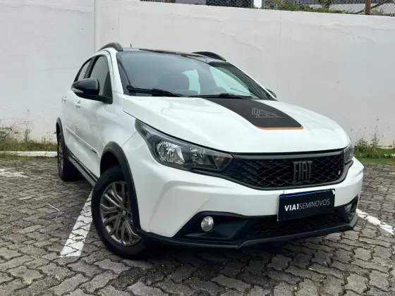 FIAT ARGO 1.3 FIREFLY FLEX TREKKING MANUAL FIAT ARGO 1.3 FIREFLY FLEX TREKKING MANUAL