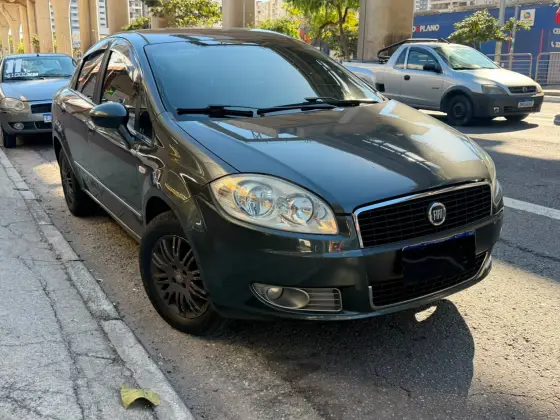 FIAT LINEA 1.8 ESSENCE 16V FLEX 4P MANUAL