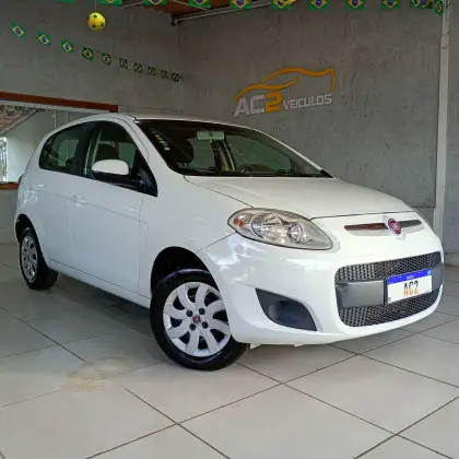 FIAT PALIO 1.0 MPI ATTRACTIVE 8V FLEX 4P MANUAL FIAT PALIO 1.0 MPI ATTRACTIVE 8V FLEX 4P MANUAL