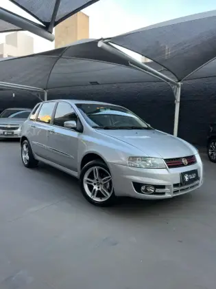 FIAT STILO 1.8 MPI SPORTING 8V FLEX 4P AUTOMATIZADO