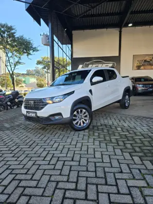 FIAT STRADA 1.3 FIREFLY FLEX FREEDOM CD MANUAL FIAT STRADA 1.3 FIREFLY FLEX FREEDOM CD MANUAL