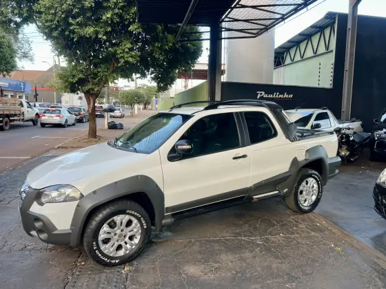 FIAT STRADA 1.8 MPI ADVENTURE CD 16V FLEX 2P MANUAL