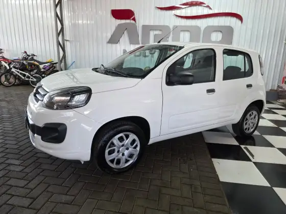 FIAT UNO 1.0 FIRE FLEX ATTRACTIVE MANUAL FIAT UNO 1.0 FIRE FLEX ATTRACTIVE MANUAL
