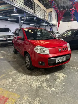 FIAT UNO 1.0 VIVACE 8V FLEX 4P MANUAL FIAT UNO 1.0 VIVACE 8V FLEX 4P MANUAL