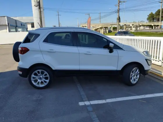 FORD ECOSPORT 2.0 DIRECT FLEX TITANIUM AUTOMÁTICO