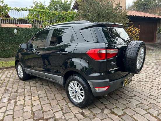 FORD-ECOSPORT-2017