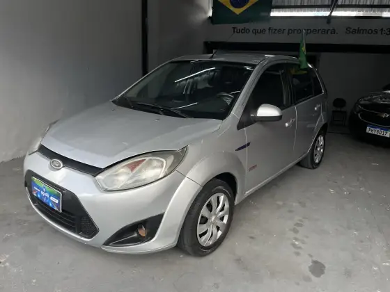 FORD FIESTA 1.0 MPI HATCH 8V FLEX 4P MANUAL FORD FIESTA 1.0 MPI HATCH 8V FLEX 4P MANUAL