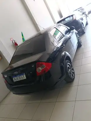 FORD-FIESTA-2009