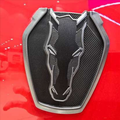 FORD-MUSTANG-2025