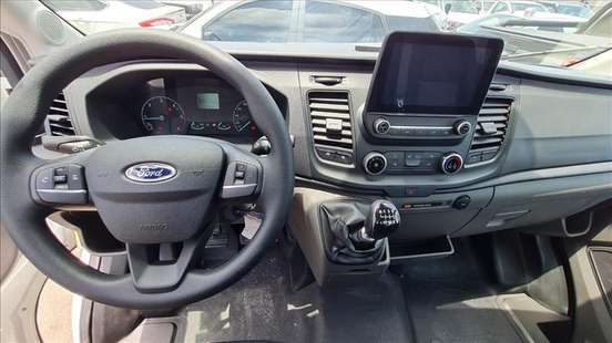 FORD-TRANSIT-2025