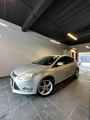 FORD FOCUS 2.0 SE 16V FLEX 4P POWERSHIFT