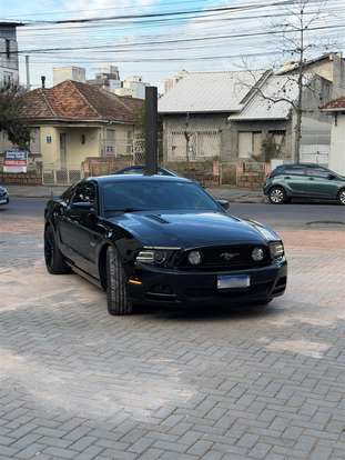 FORD-MUSTANG-2012