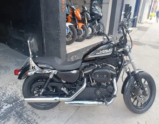 HARLEY-DAVIDSON SPORTSTER XL 883 R HARLEY-DAVIDSON SPORTSTER XL 883 R