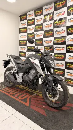 HONDA CB 300F TWISTER CBS HONDA CB 300F TWISTER CBS