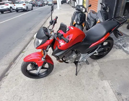 HONDA CB 300R HONDA CB 300R