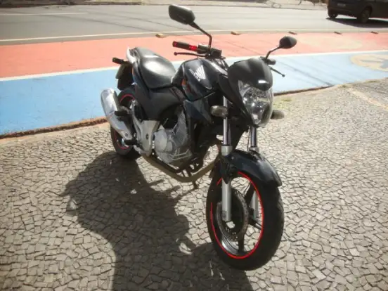 HONDA-CB 300R-2013