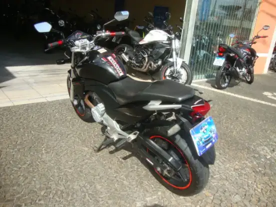 HONDA-CB 300R-2013