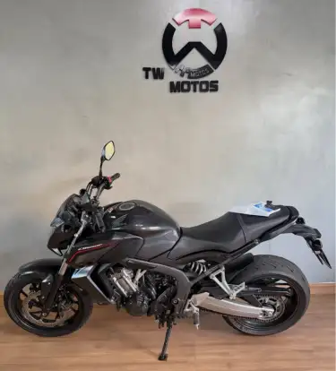 HONDA-CB 650 F-2015