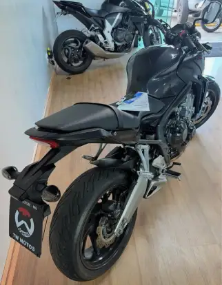 HONDA-CB 650 F-2015