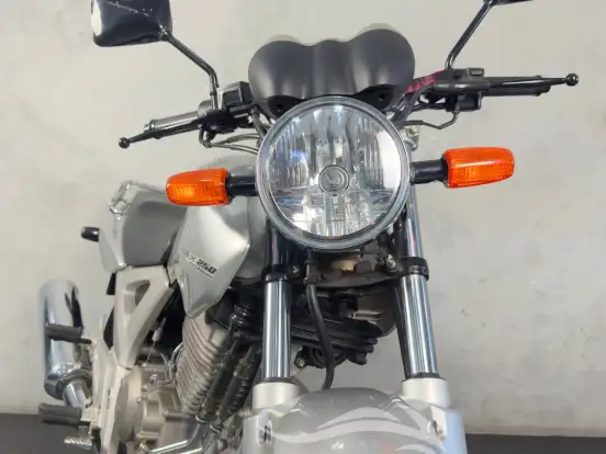 HONDA-CBX 250 TWISTER HONDA-CBX 250 TWISTER-2006
