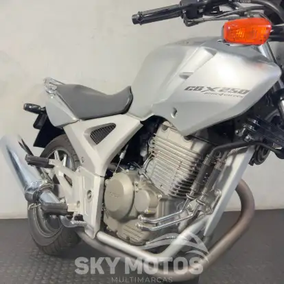 HONDA-CBX 250 TWISTER-2006