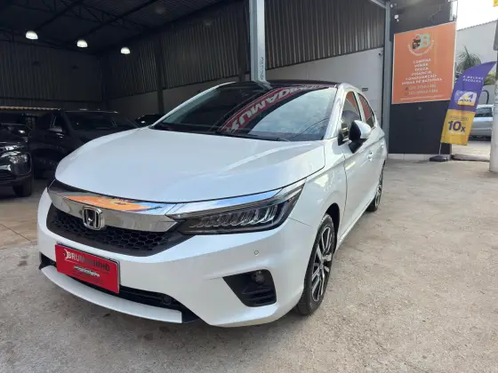HONDA CITY 1.5 i-VTEC FLEX HATCH TOURING CVT HONDA CITY 1.5 i-VTEC FLEX HATCH TOURING CVT