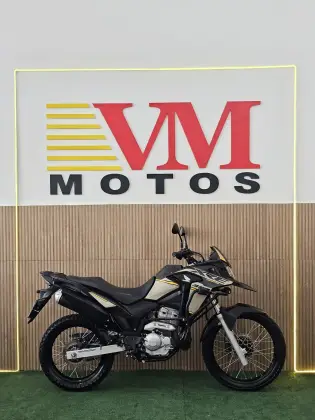 HONDA XRE 300 ADVENTURE HONDA XRE 300 ADVENTURE
