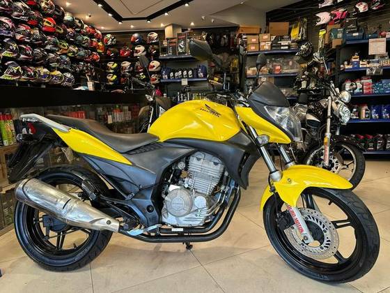 HONDA CB 300R 