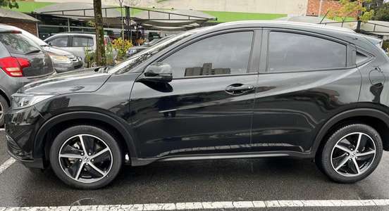HONDA-HR-V-2019