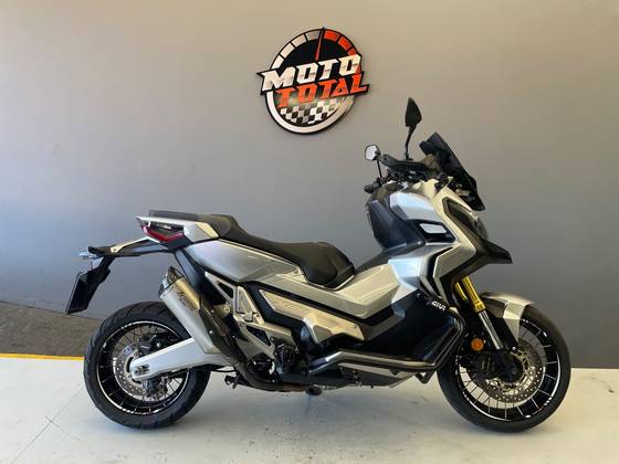 HONDA X-ADV 