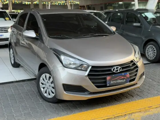 HYUNDAI HB20 1.0 COMFORT 12V FLEX 4P MANUAL HYUNDAI HB20 1.0 COMFORT 12V FLEX 4P MANUAL