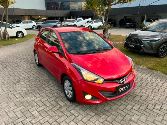 HYUNDAI HB20 1.0 COMFORT 12V FLEX 4P MANUAL