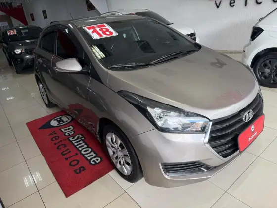 HYUNDAI HB20 1.0 COMFORT PLUS 12V FLEX 4P MANUAL HYUNDAI HB20 1.0 COMFORT PLUS 12V FLEX 4P MANUAL