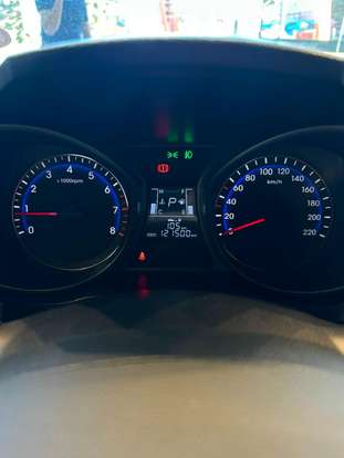 HYUNDAI-HB20X-2016