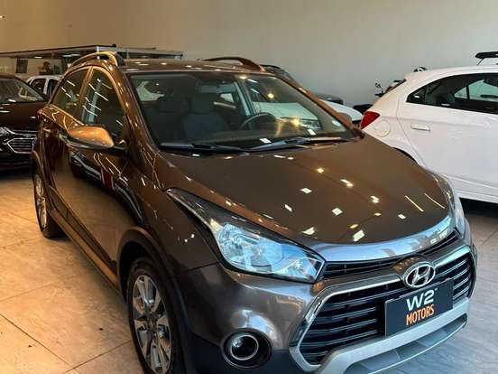 HYUNDAI-HB20X-1.6 16V STYLE FLEX 4P AUTOMÁTICO HYUNDAI-HB20X-2016