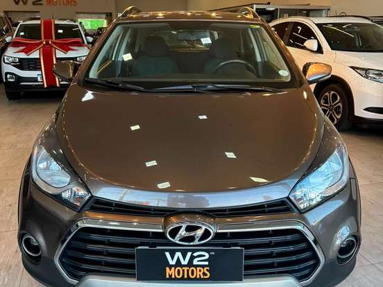 HYUNDAI-HB20X-1.6 16V STYLE FLEX 4P AUTOMÁTICO HYUNDAI-HB20X-2016
