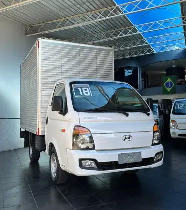 HYUNDAI HR 2.5 LONGO SEM CAÇAMBA 4X2 16V 130CV TURBO INTERCOOLER DIESEL 2P MANUAL HYUNDAI HR 2.5 LONGO SEM CAÇAMBA 4X2 16V 130CV TURBO INTERCOOLER DIESEL 2P MANUAL