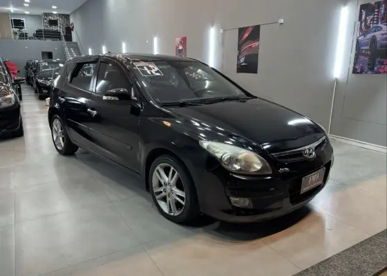HYUNDAI I30 2.0 MPFI GLS 16V GASOLINA 4P AUTOMÁTICO HYUNDAI I30 2.0 MPFI GLS 16V GASOLINA 4P AUTOMÁTICO