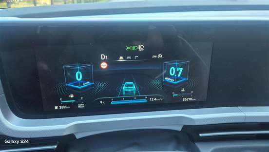 HYUNDAI-CRETA-2024