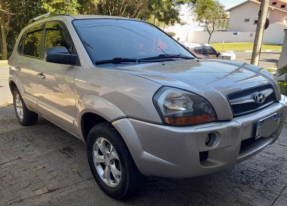 HYUNDAI TUCSON 2.0 MPFI GLS 16V 143CV 2WD GASOLINA 4P AUTOMÁTICO