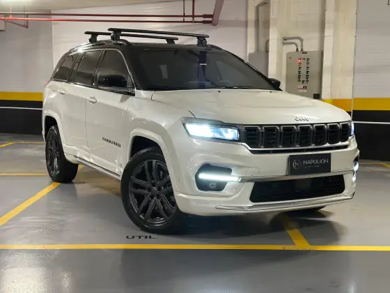 JEEP COMMANDER 2.0 HURRICANE 4 TURBO GASOLINA OVERLAND AT9 JEEP COMMANDER 2.0 HURRICANE 4 TURBO GASOLINA OVERLAND AT9