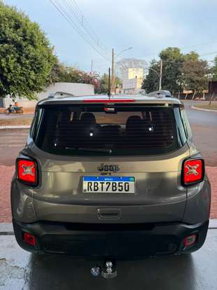 JEEP-RENEGADE-2021