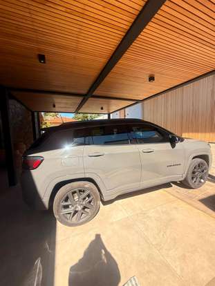 JEEP-COMPASS-2024
