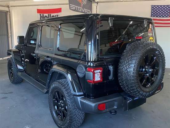 JEEP-WRANGLER-2.0 TURBO GASOLINA SAHARA 4P 4X4 AT8 JEEP-WRANGLER-2022