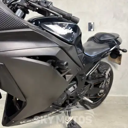 KAWASAKI-NINJA 300-2015