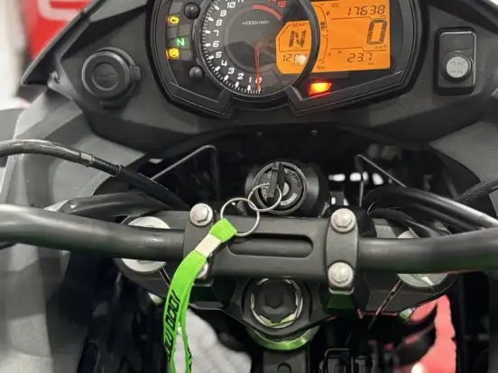 KAWASAKI-VERSYS-X 300 KAWASAKI-VERSYS-X 300-2023